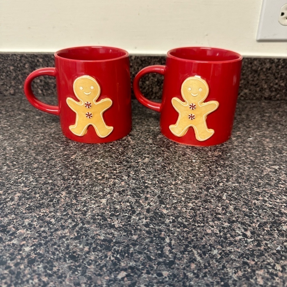 Christmas Gingerbread Man Ceramic Mug Set - Picture 2 of 6